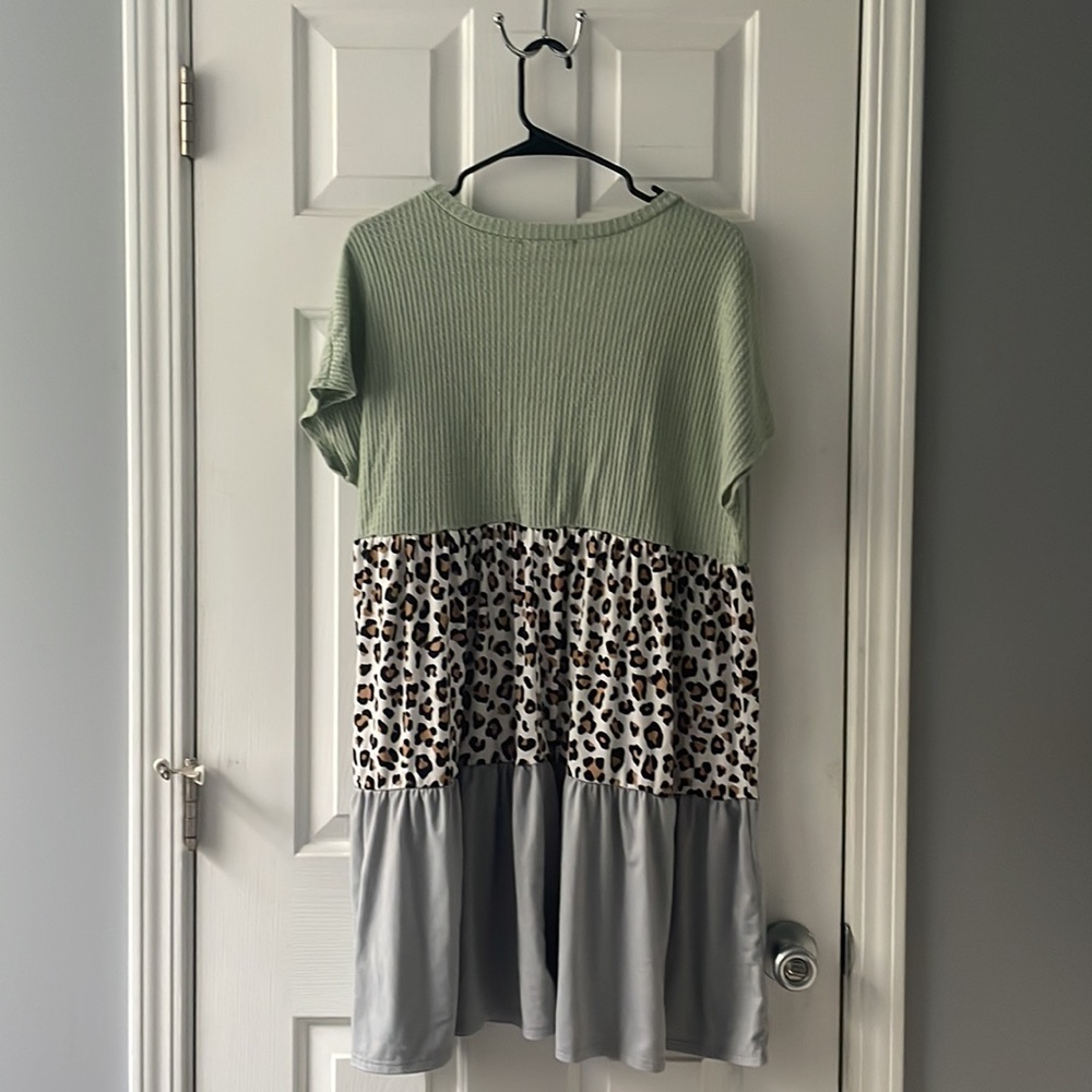 Leopard/Color Block Dress - Picture 3 of 3